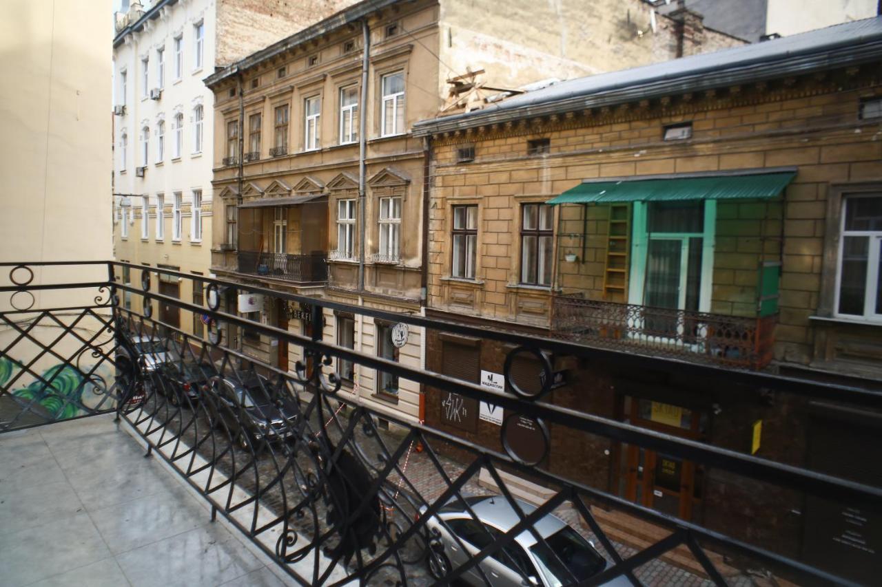 Leogrand Apartment On Drohobycha 4 Lviv Eksteriør bilde